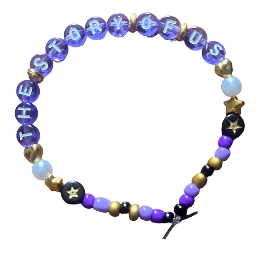5 for $20 Taylor Swift Handmade Friendship Beaded Bracelet
“The Story Of Us”